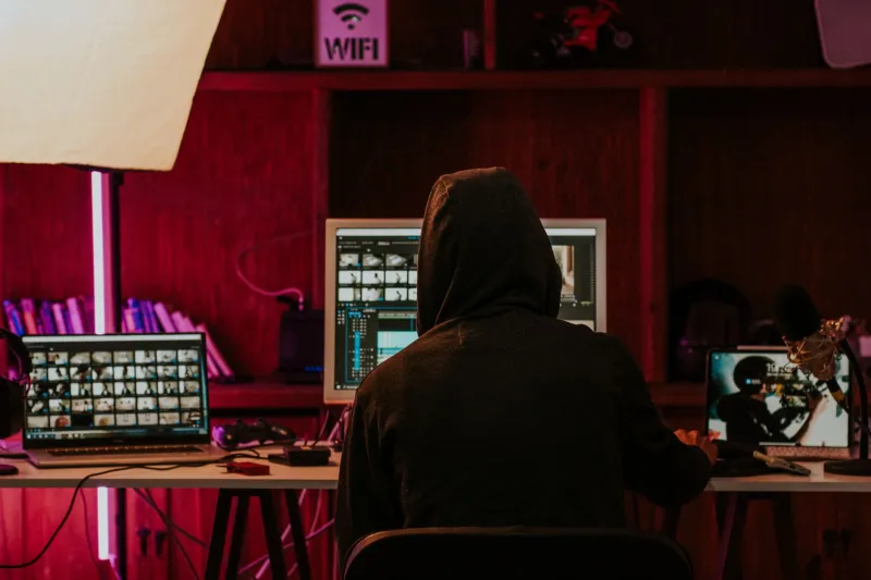 You're Only Optimizing Half Your Metadata—Here's What the Algorithm Sees That You Don't